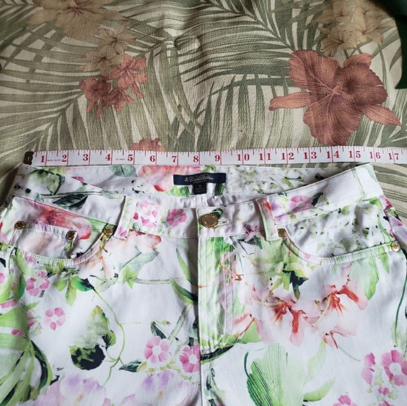 Brooks Brothers Natalie Fit Floral Green Pants 8 - Picture 9 of 15